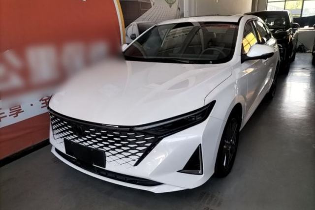 CHANGAN Ruicheng PLUS 2023 1.5T DCT Prestige Edition usata