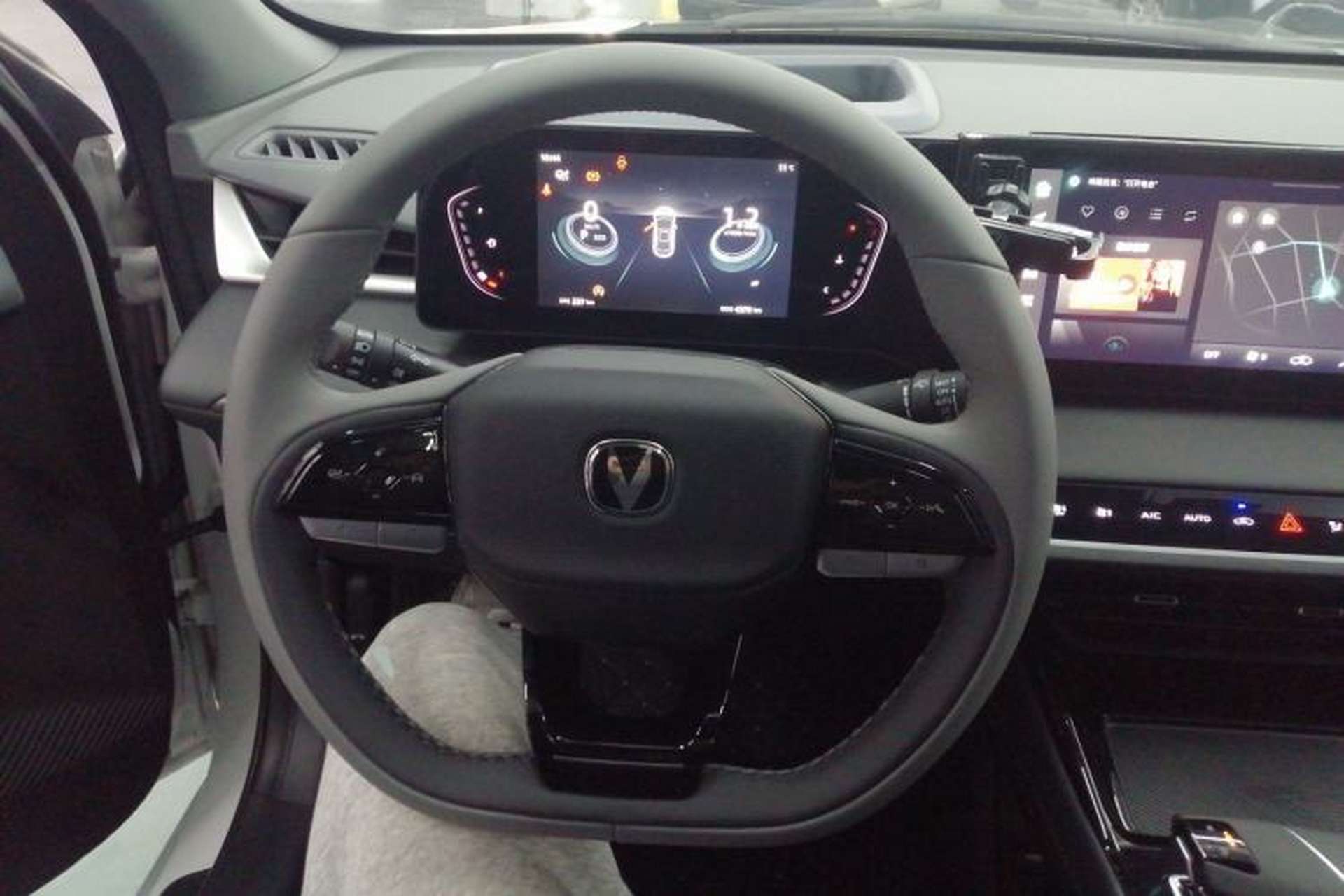 Used CHANGAN Ruicheng PLUS 2023 1.5T DCT Navigation Edition Steering Wheel