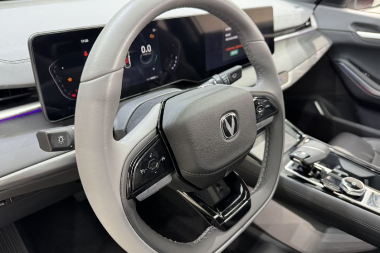 Used CHANGAN Ruicheng PLUS 2023 1.5T DCT Prestige Edition Steering Wheel