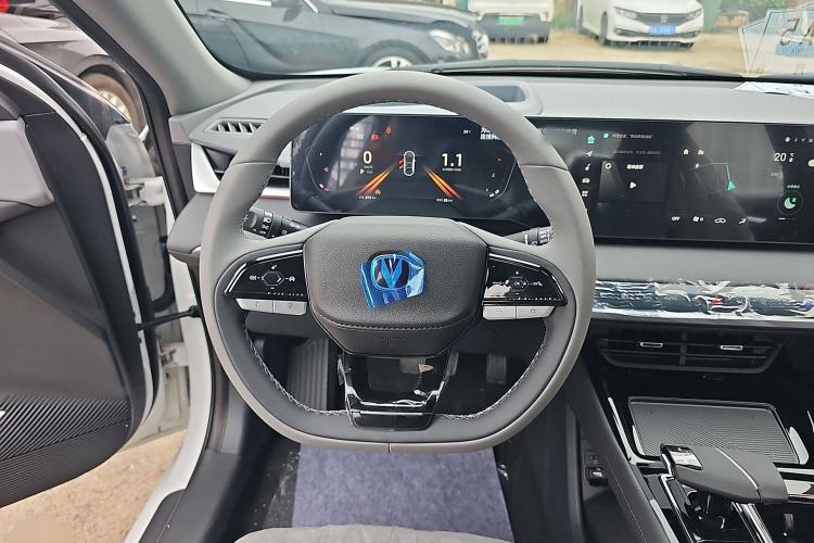 Used CHANGAN Ruicheng PLUS 2023 1.5T DCT Navigation Edition Steering Wheel