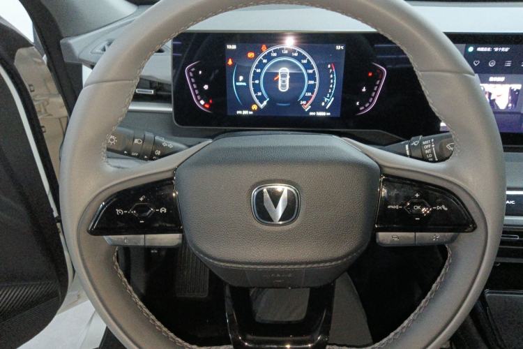 Used CHANGAN Ruicheng PLUS 2023 1.5T DCT Prestige Edition Steering Wheel