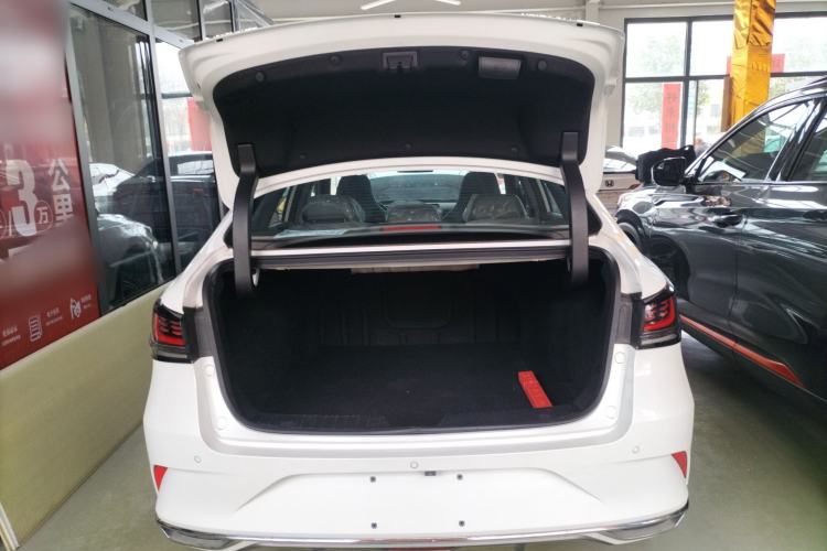 Used CHANGAN Ruicheng PLUS 2023 1.5T DCT Prestige Edition Trunk