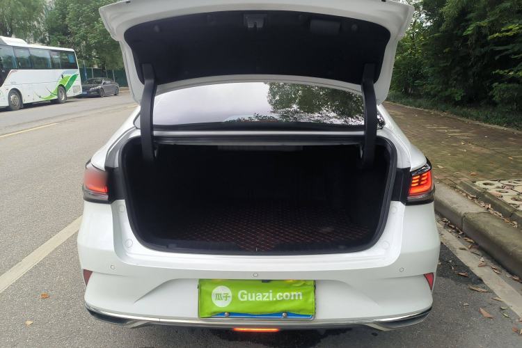 Used CHANGAN Ruicheng PLUS 2023 1.5T DCT Flagship Edition Trunk