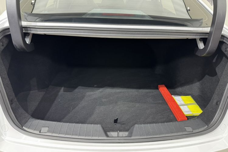 Used CHANGAN Ruicheng PLUS 2023 1.5T DCT Prestige Edition Trunk