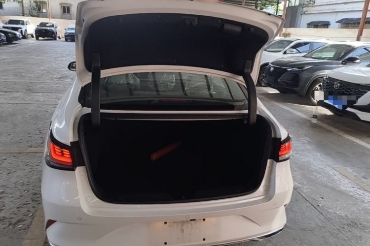 Used CHANGAN Ruicheng PLUS 2023 1.5T DCT Navigation Edition Trunk
