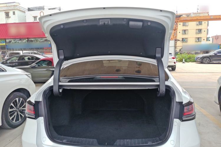 Used CHANGAN Ruicheng PLUS 2023 1.5T DCT Prestige Edition Trunk