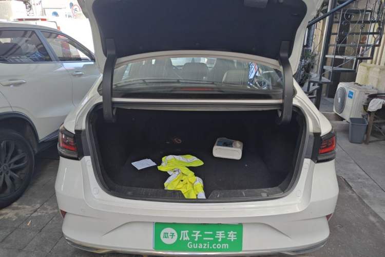 Used CHANGAN Ruicheng PLUS 2023 1.5T DCT Luxury Version Trunk