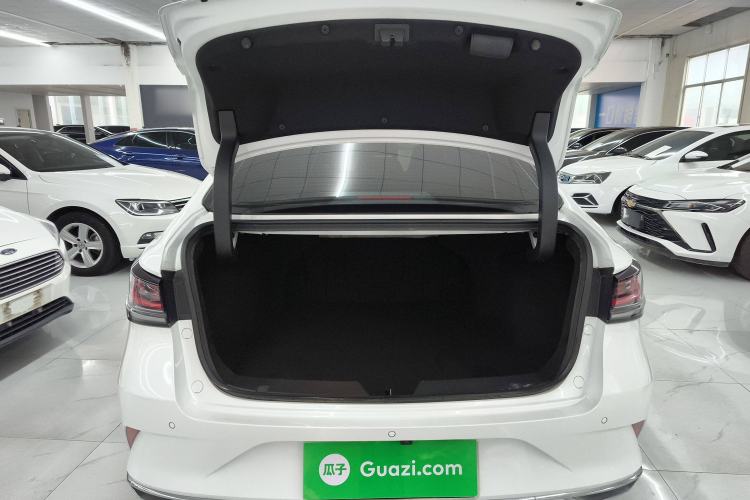 Used CHANGAN Ruicheng PLUS 2023 1.5T DCT Prestige Edition Trunk
