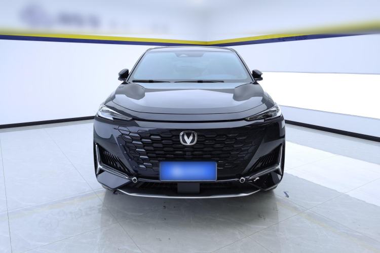 Used CHANGAN UNI-K 2024 2.0T Two-Wheel Drive Enjoyment Version Front