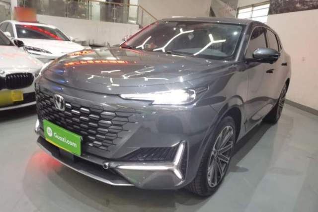 Used CHANGAN UNI-K 2024 2.0T Two-Wheel Drive Global Edition