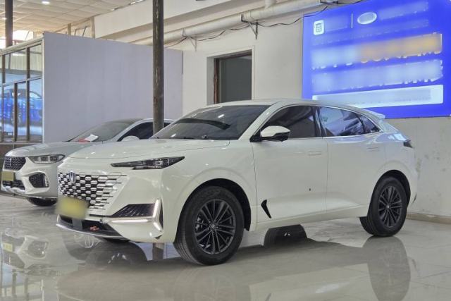 Used CHANGAN UNI-K 2024 2.0T Two-Wheel Drive YueShang Trim