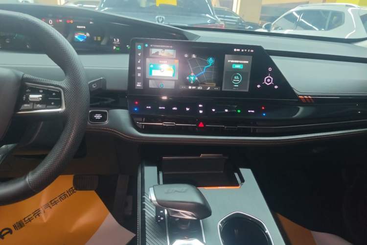 Used CHANGAN UNI-K 2021 2.0T Excellence Edition Audio And AC Panel