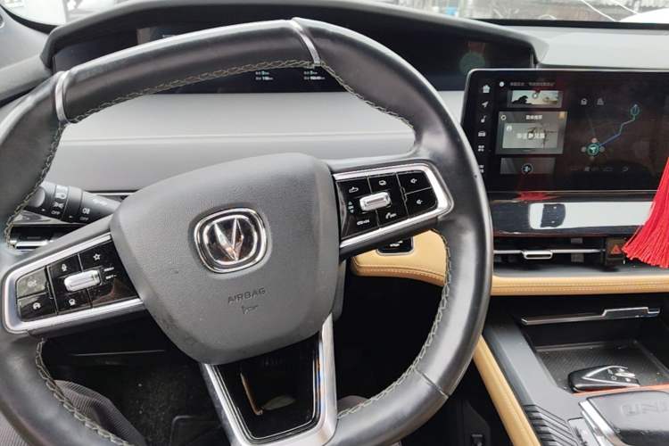 Used CHANGAN UNI-K 2021 2.0T Excellence Edition Center Console