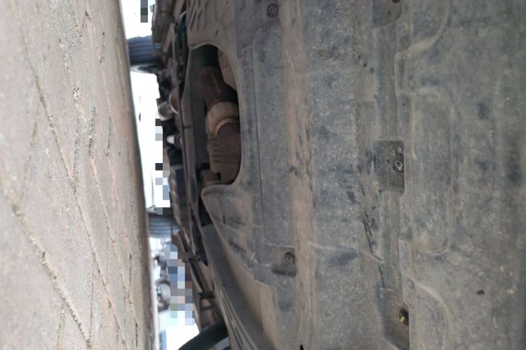 Used CHANGAN UNI-K 2021 2.0T All-Wheel Drive Prestige Version Chassis Front