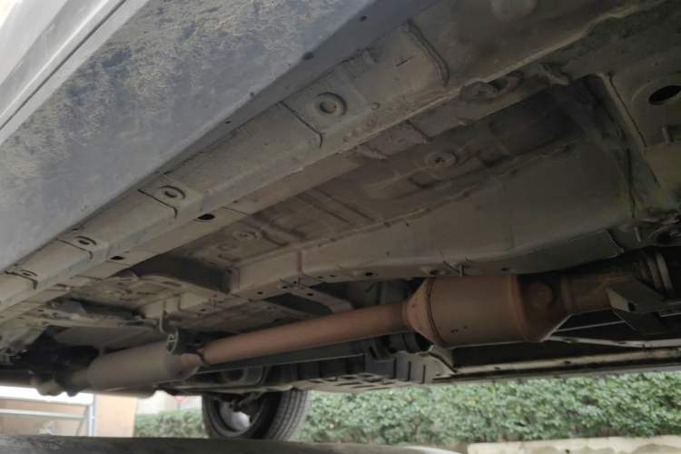Used CHANGAN UNI-K 2021 2.0T All-Wheel Drive Prestige Version Chassis Front Right