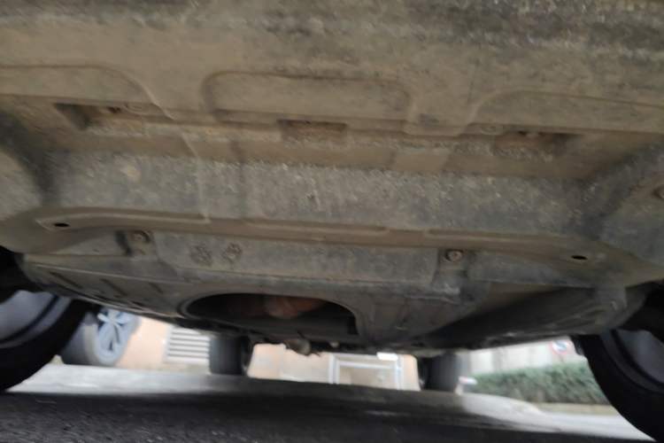 Used CHANGAN UNI-K 2021 2.0T All-Wheel Drive Prestige Version Chassis Front