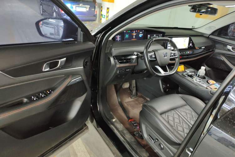 Used CHANGAN UNI-K 2021 2.0T Excellence Edition Driver Seat