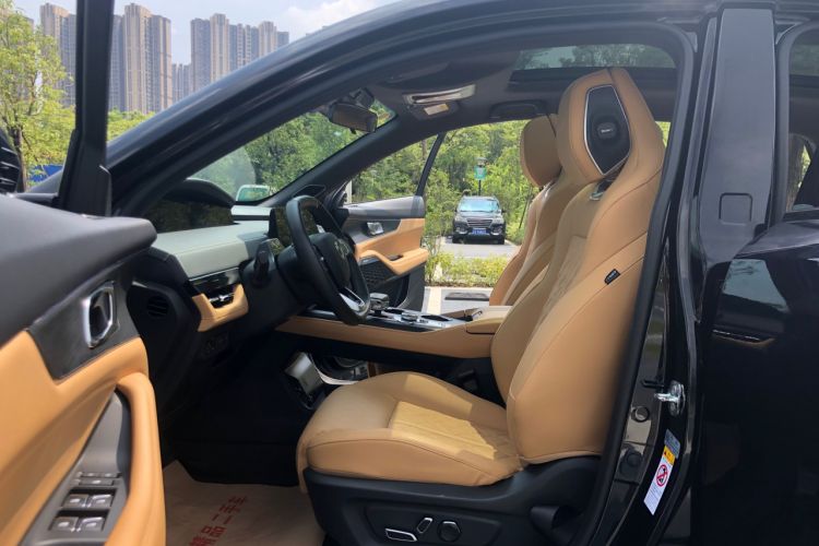 Used CHANGAN UNI-K 2021 2.0T All-Wheel Drive Prestige Version Driver Seat