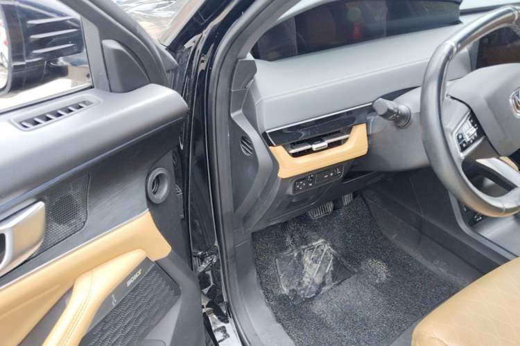 Used CHANGAN UNI-K 2021 2.0T Excellence Edition Driver Seat