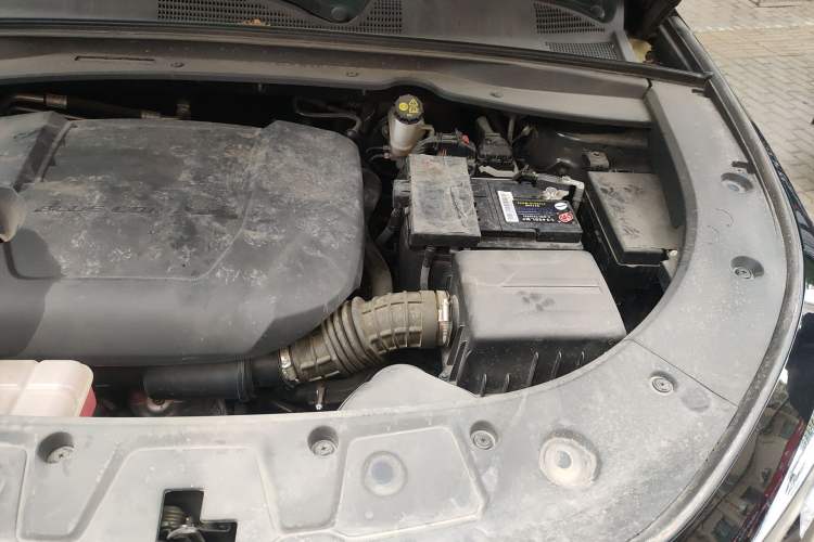 Used CHANGAN UNI-K 2021 2.0T Excellence Edition Engine Bay Left