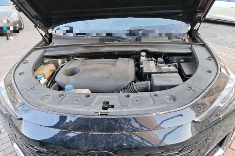 Used CHANGAN UNI-K 2021 2.0T All-Wheel Drive Prestige Version Engine Bay