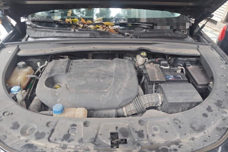 Used CHANGAN UNI-K 2021 2.0T All-Wheel Drive Prestige Version Engine Bay