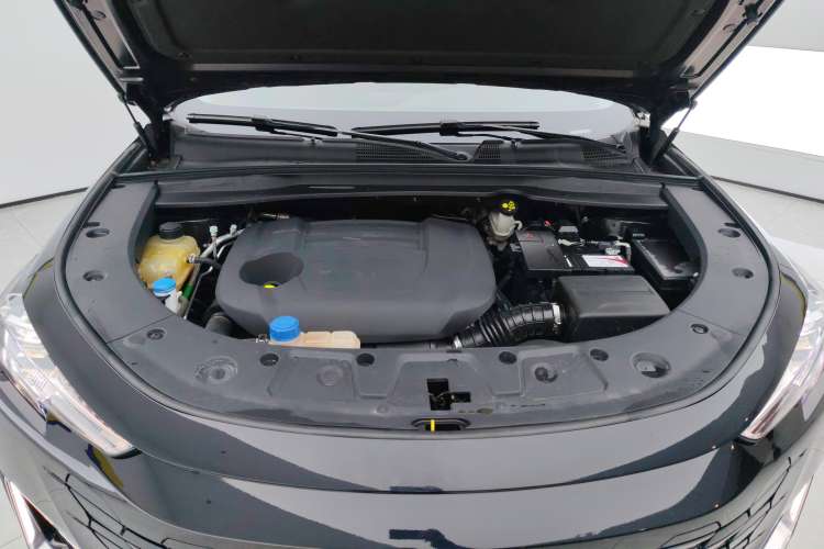Used CHANGAN UNI-K 2021 2.0T Prestige Edition Engine Bay