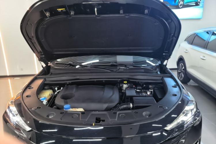 Used CHANGAN UNI-K 2021 2.0T Excellence Edition Engine Bay