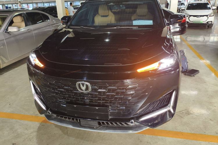 Used CHANGAN UNI-K 2021 2.0T Prestige Edition Exterior 1