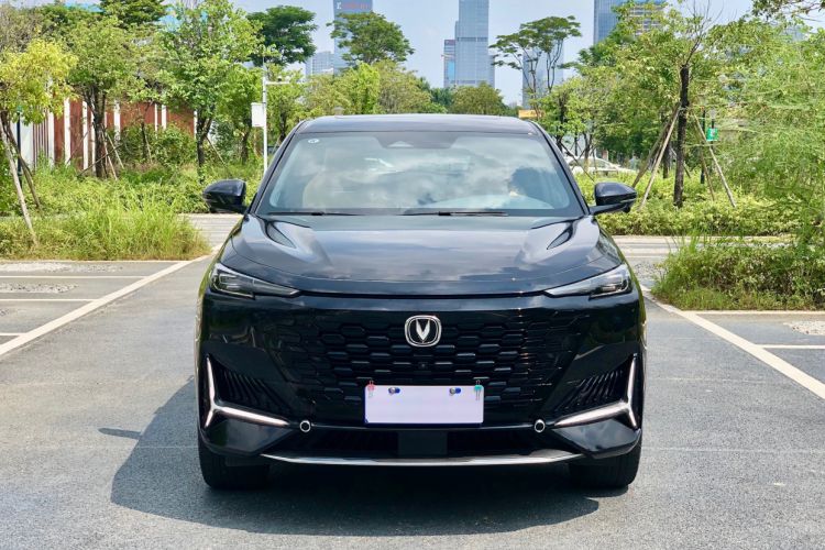 Used CHANGAN UNI-K 2021 2.0T All-Wheel Drive Prestige Version Front