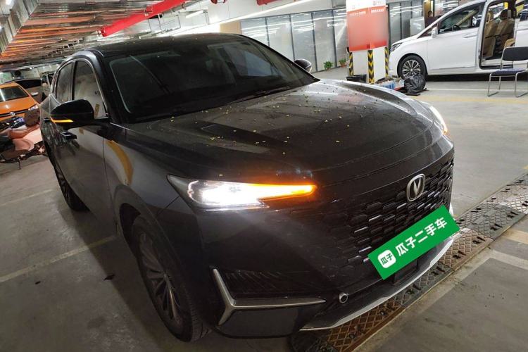 Used CHANGAN UNI-K 2021 2.0T Excellence Edition Front Right 45 Deg