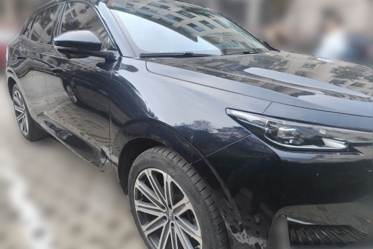 Used CHANGAN UNI-K 2021 2.0T All-Wheel Drive Prestige Version Front Right 45 Deg