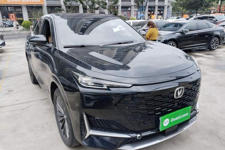 Used CHANGAN UNI-K 2021 2.0T Excellence Edition Front Right 45 Deg