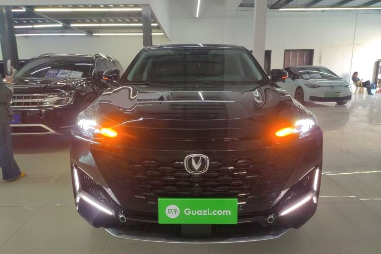 Used CHANGAN UNI-K 2021 2.0T All-Wheel Drive Prestige Version Front