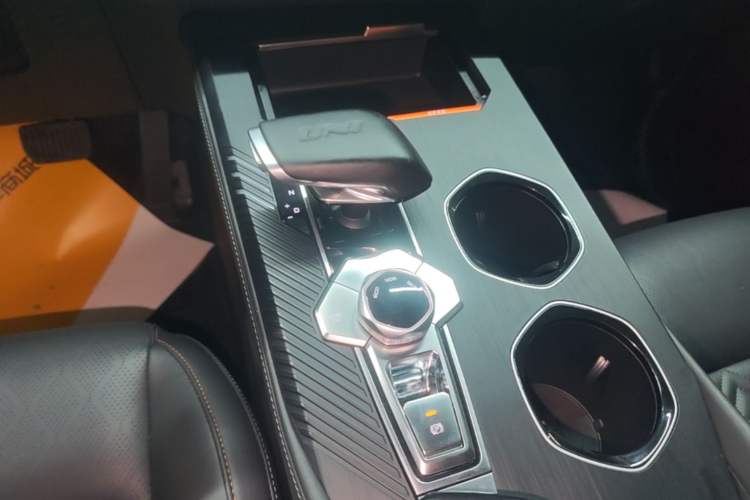 Used CHANGAN UNI-K 2021 2.0T Excellence Edition Gear Lever
