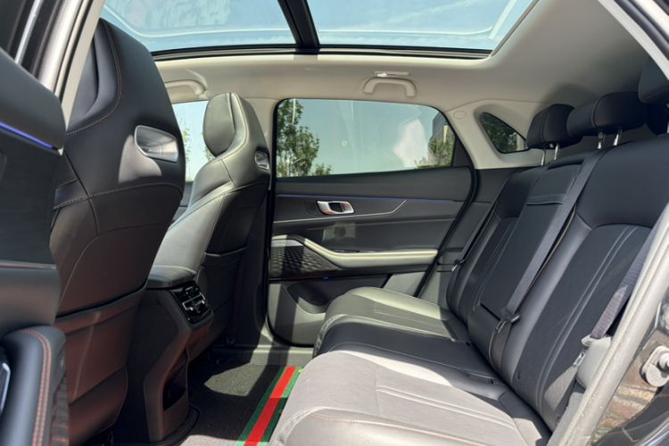 Used CHANGAN UNI-K 2021 2.0T Luxury Version Interior 10