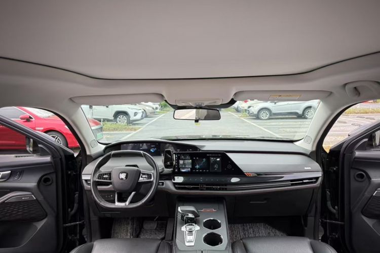 Used CHANGAN UNI-K 2021 2.0T Prestige Edition Interior 2