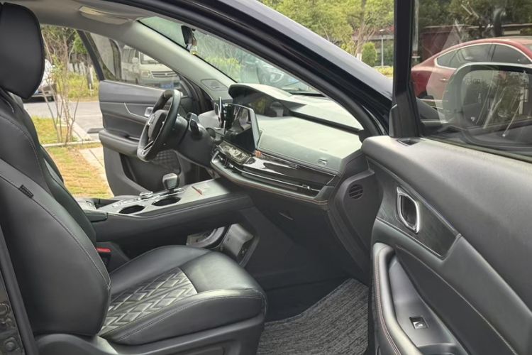 Used CHANGAN UNI-K 2021 2.0T Prestige Edition Interior 5
