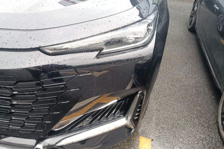 Used CHANGAN UNI-K 2021 2.0T All-Wheel Drive Prestige Version Left Front Headlight