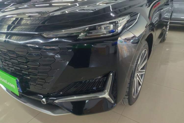 Used CHANGAN UNI-K 2021 2.0T All-Wheel Drive Prestige Version Left Front Headlight