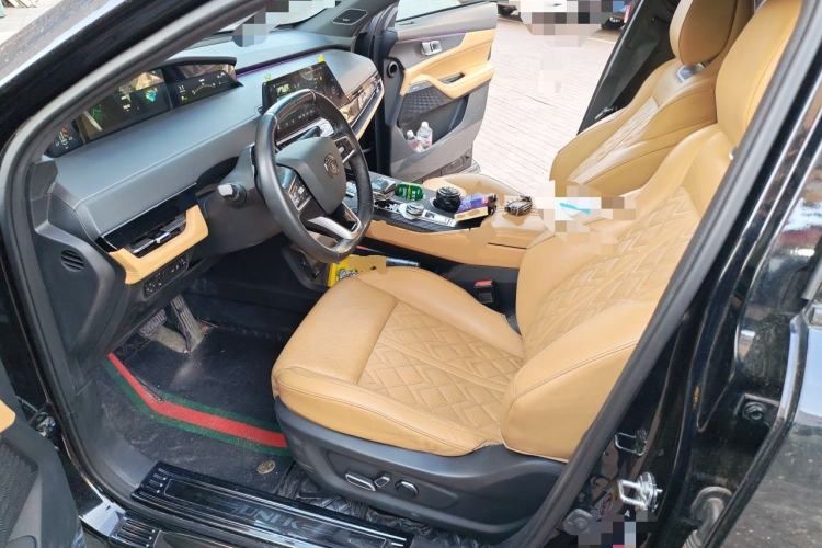 Used CHANGAN UNI-K 2021 2.0T All-Wheel Drive Prestige Version Left Front Seat