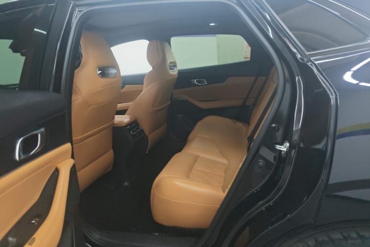 Used CHANGAN UNI-K 2021 2.0T All-Wheel Drive Prestige Version Left Rear Seat