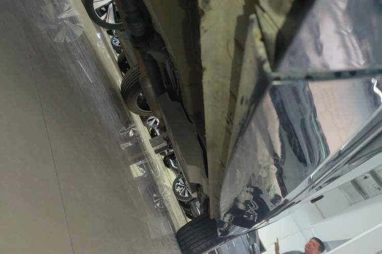 Used CHANGAN UNI-K 2021 2.0T All-Wheel Drive Prestige Version Left Side Sill