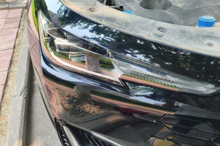 Used CHANGAN UNI-K 2021 2.0T Excellence Edition Right Front Headlight