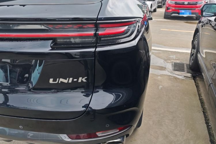 Used CHANGAN UNI-K 2021 2.0T Excellence Edition Right Rear Taillight