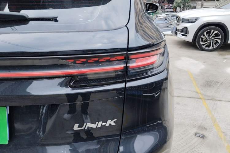 Used CHANGAN UNI-K 2021 2.0T Excellence Edition Right Rear Taillight