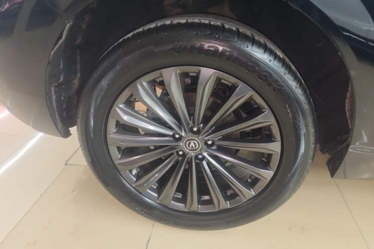 Used CHANGAN UNI-K 2021 2.0T Excellence Edition Right Rear Wheel Hub