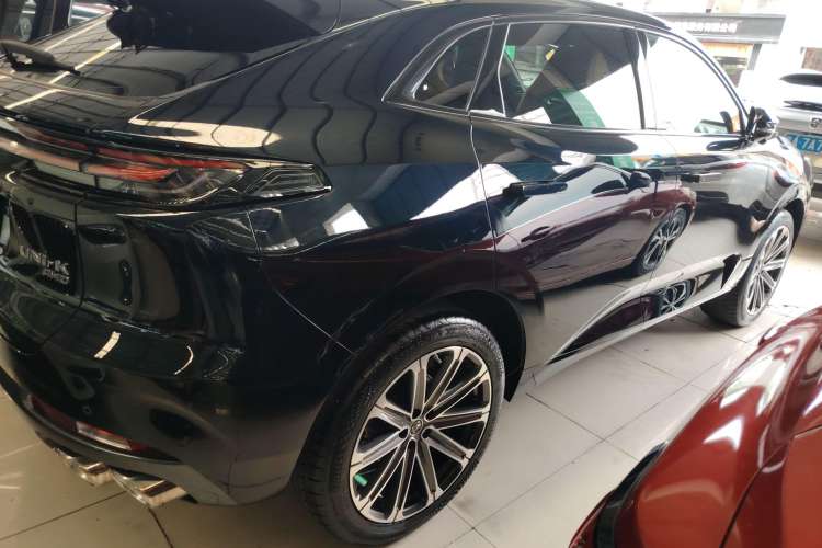 Used CHANGAN UNI-K 2021 2.0T All-Wheel Drive Prestige Version Right Side