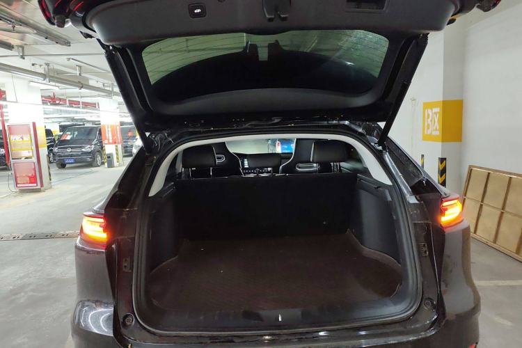 Used CHANGAN UNI-K 2021 2.0T Excellence Edition Trunk