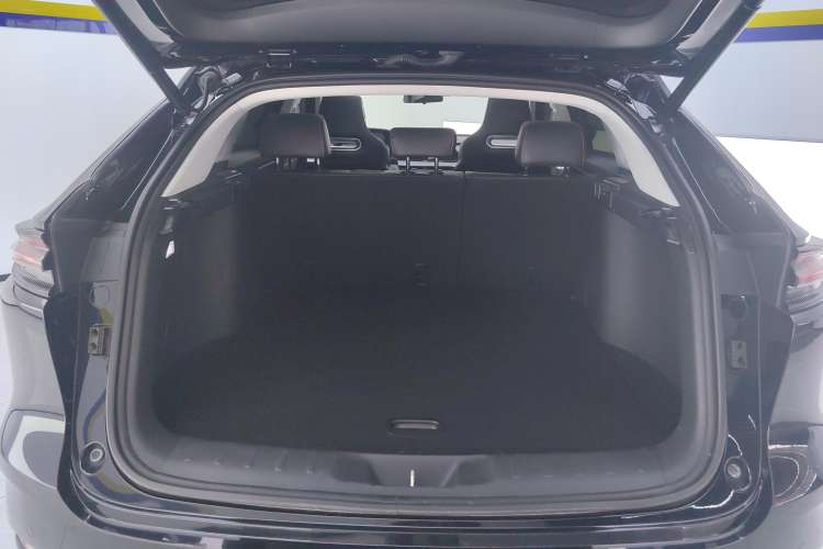 Used CHANGAN UNI-K 2021 2.0T Prestige Edition Trunk
